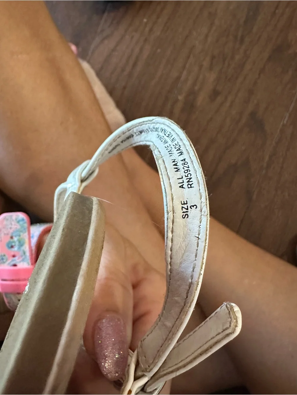 The Children's Place White Sandals with Rainbow Heart Stack